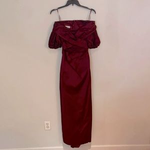 Size 2 Rickie Freeman Teri John Gown Burgundy